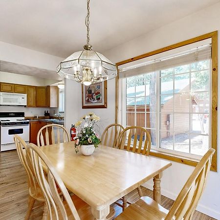 Little Pinecone Retreat Villa Тръки Екстериор снимка