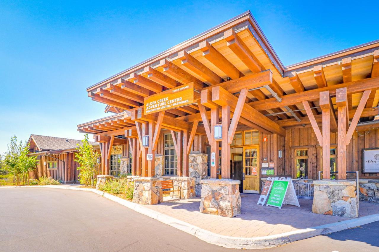 Little Pinecone Retreat Villa Тръки Екстериор снимка